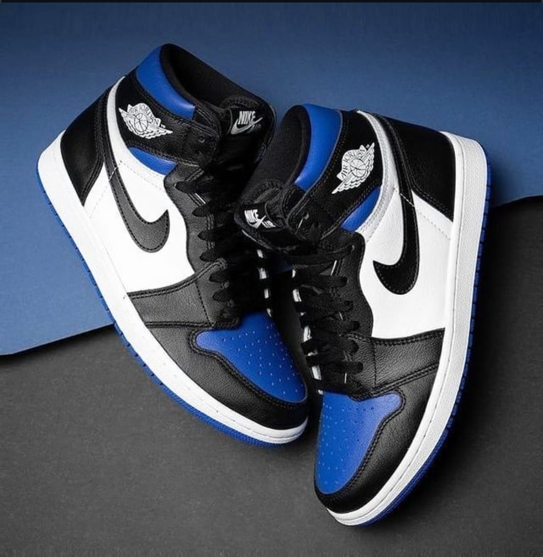 👑 Nike Air Jordan Retro 1 High "Royal Toe"