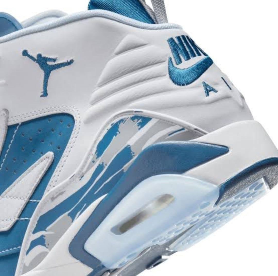 NIKE AIR JORDAN JUMPMAN MVP*