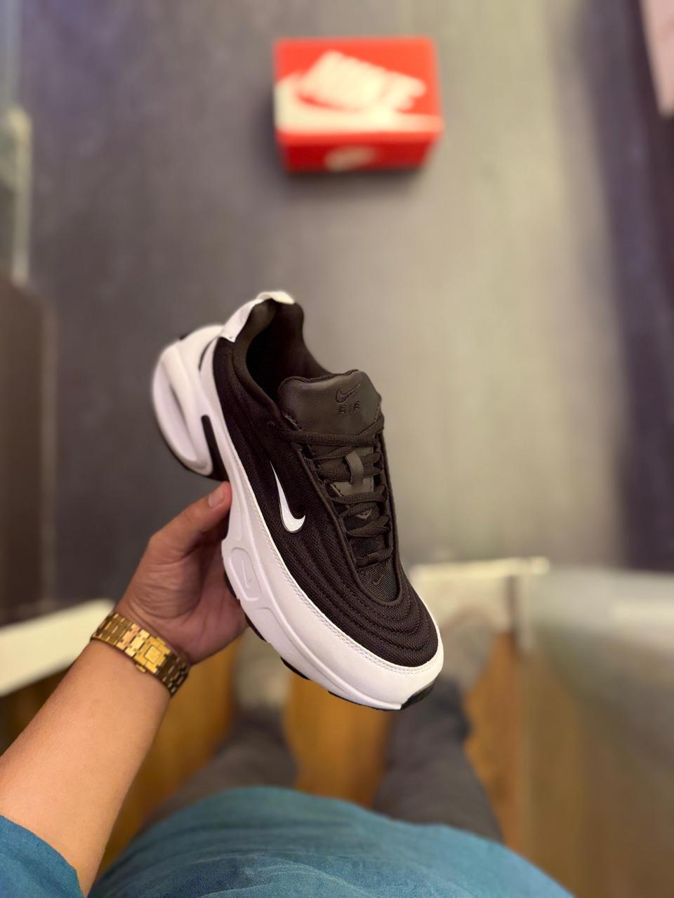 *NIKE AIRMAX PORTAL TRAINERS WHITE BLUE RED 🖤🖤*