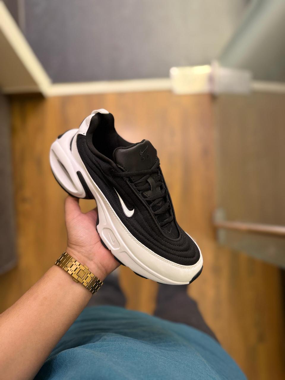 *NIKE AIRMAX PORTAL TRAINERS WHITE BLUE RED 🖤🖤*