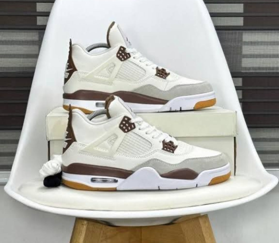 AIR JORDANS RETRO 4