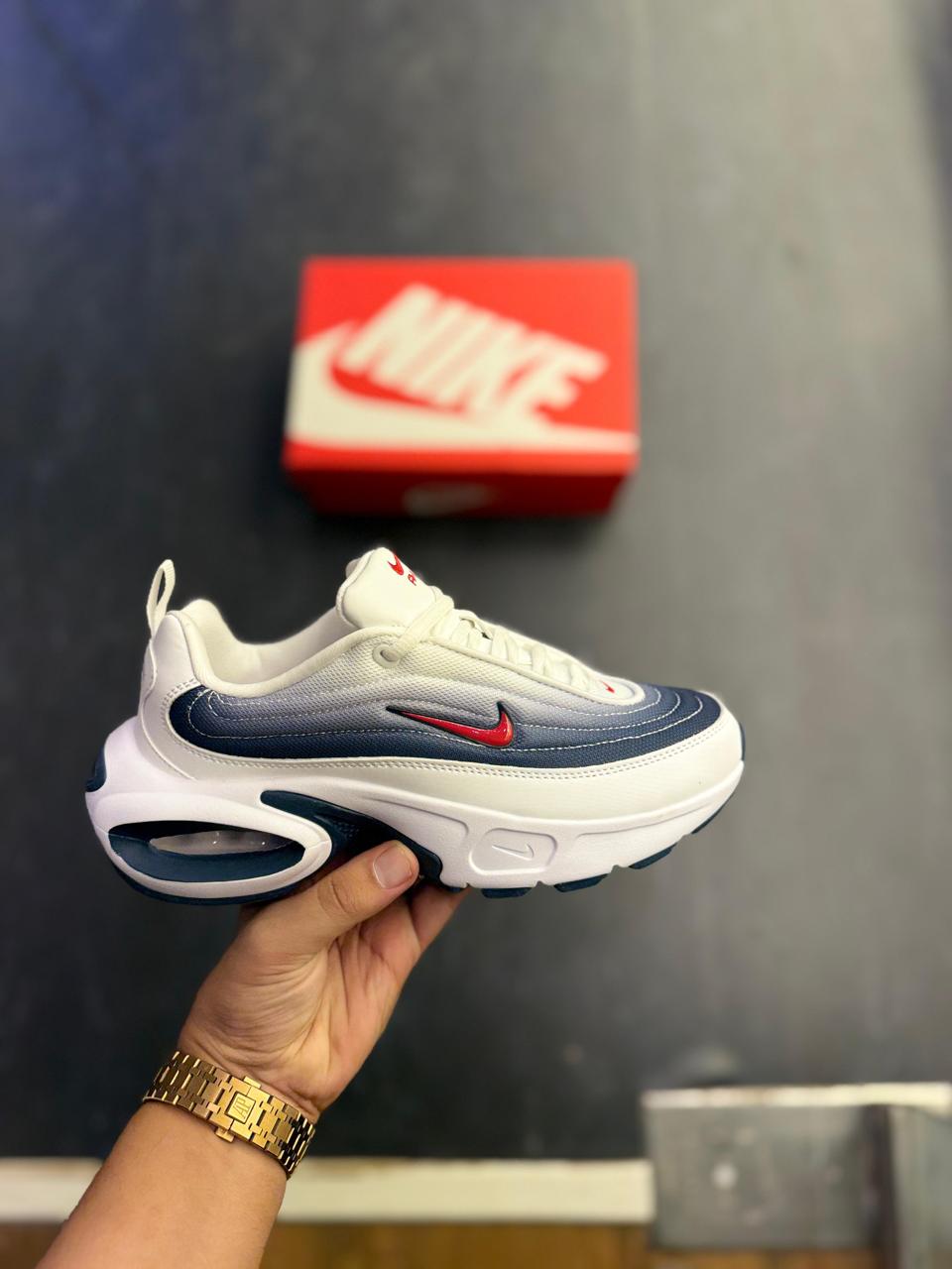 🆕 NEWLY COLOR AT BEST PRICE 🖤🖤

🔥 NIKE AIRMAX PORTAL TRAINERS 🔥