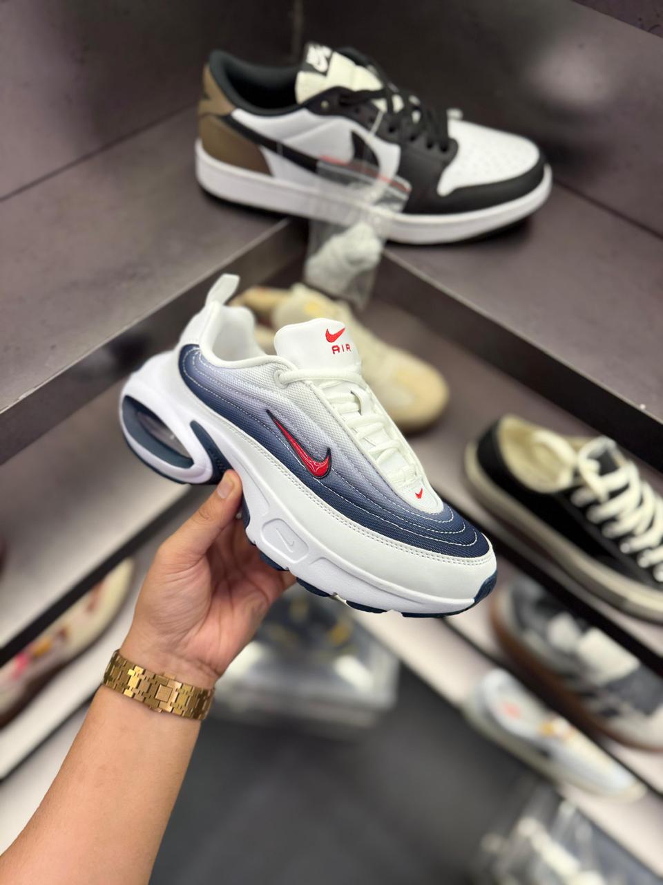 🆕 NEWLY COLOR AT BEST PRICE 🖤🖤

🔥 NIKE AIRMAX PORTAL TRAINERS 🔥