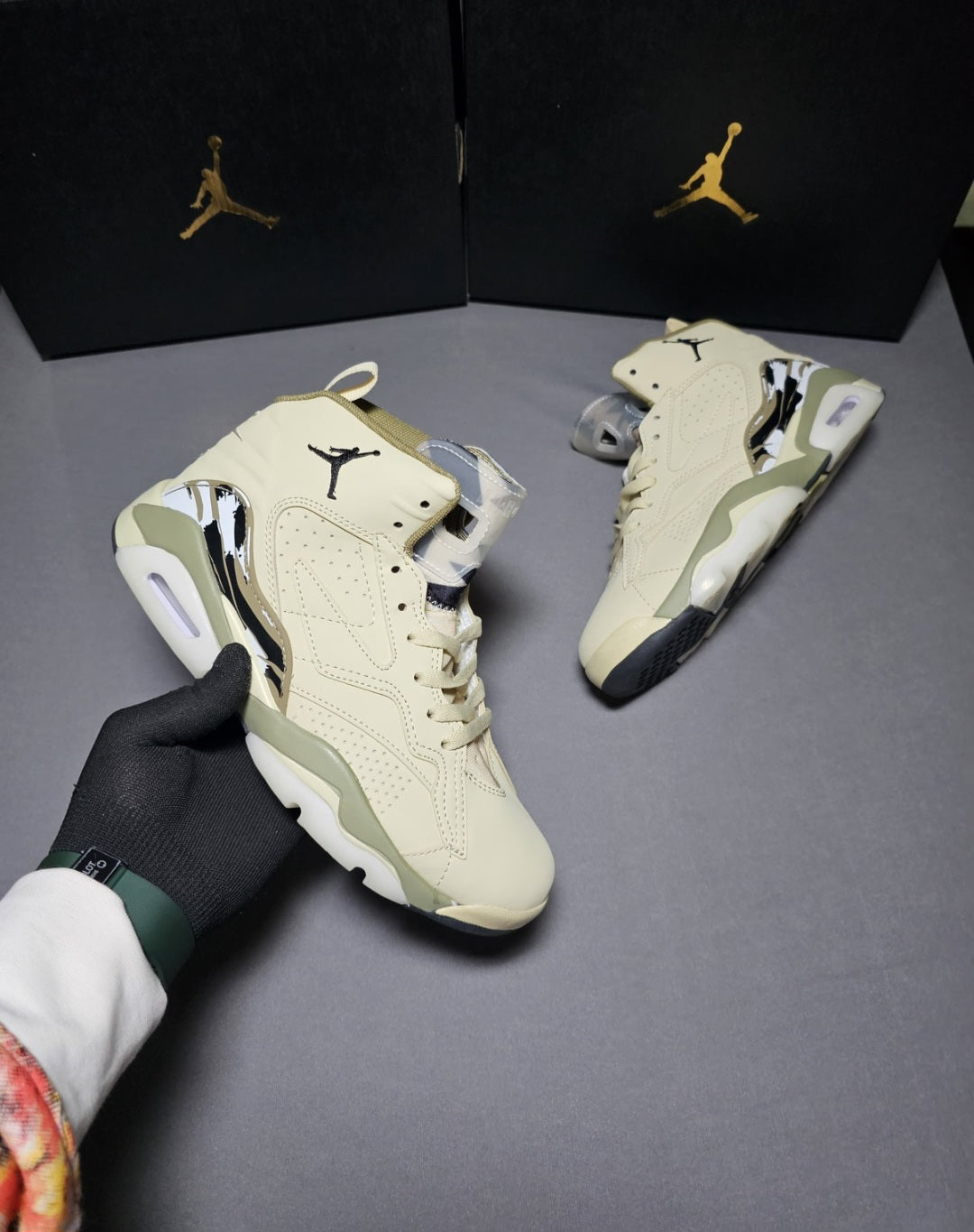 Nike Air jordan retro 6*