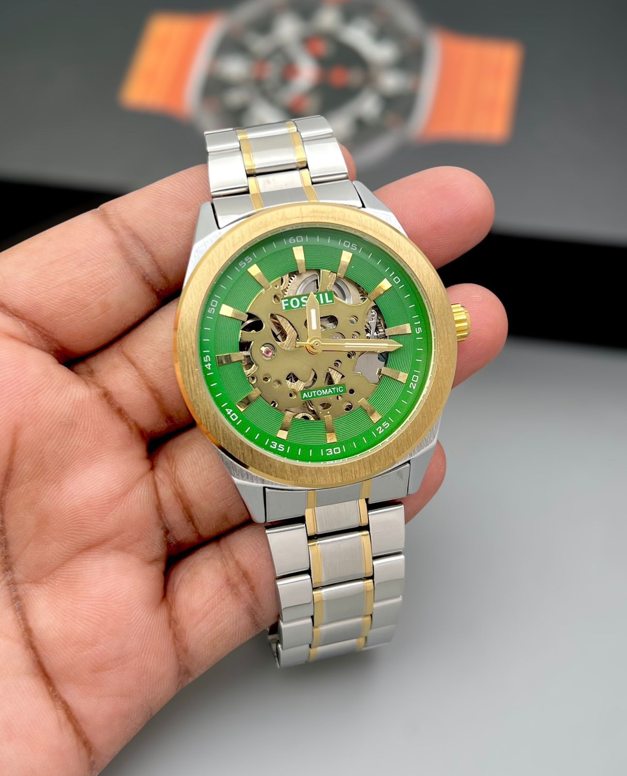 🕰️ Fossil – Timeless Elegance Meets Modern Style ⌚